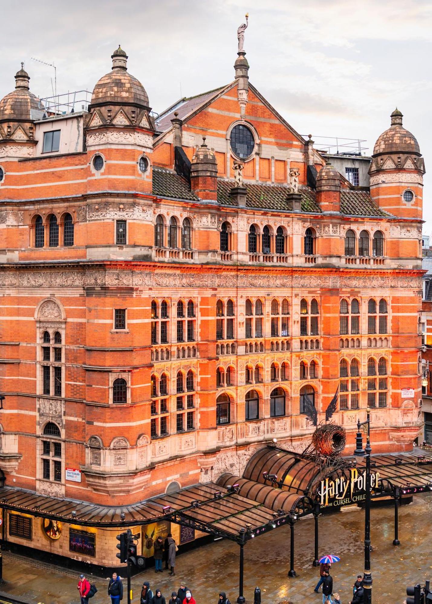Welcome London Theatreland Екстериор снимка